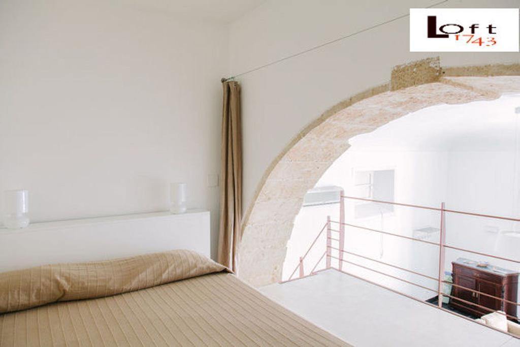 דירות סירקוזה 1743 Loft חדר תמונה