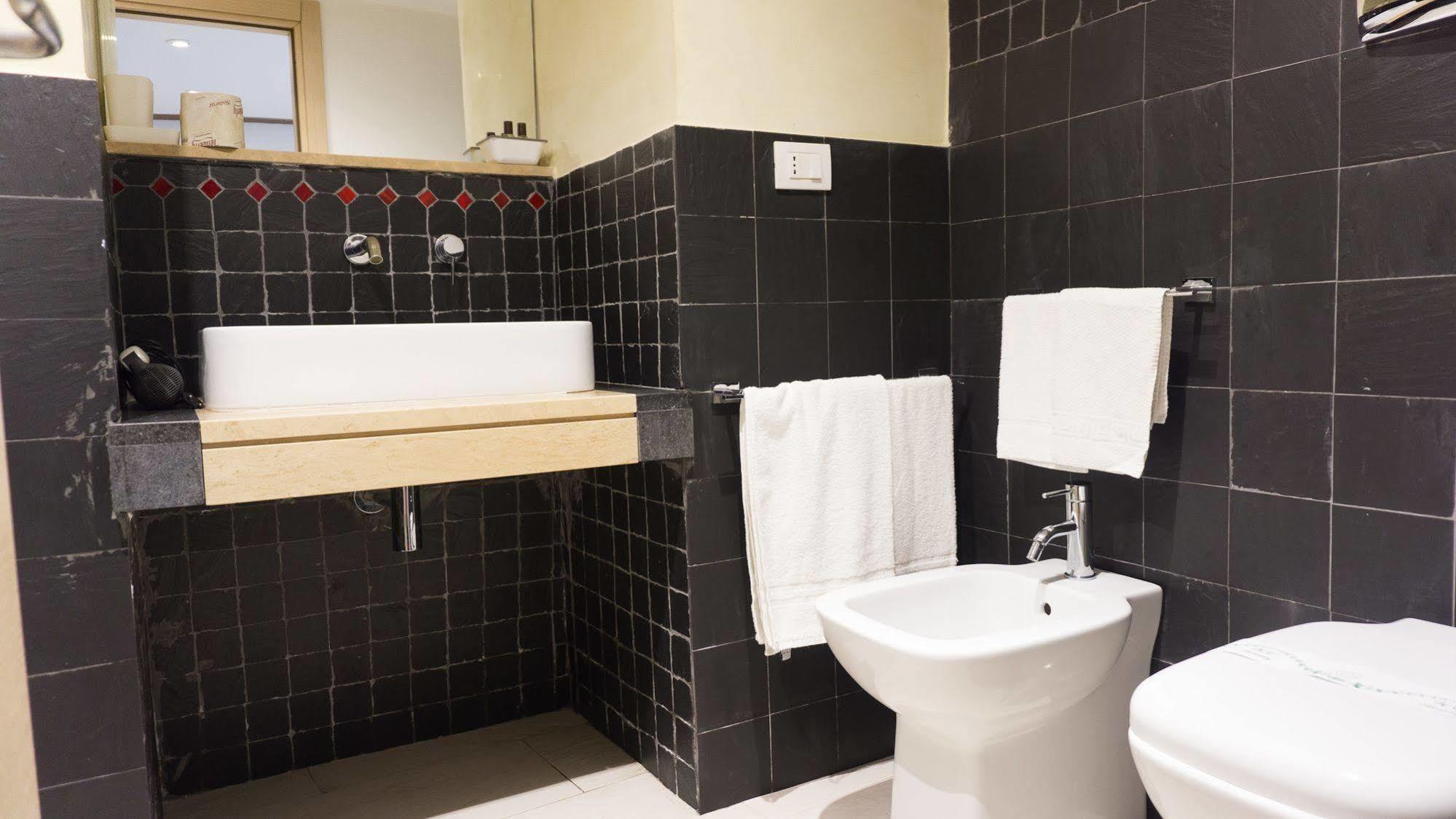 דירות סירקוזה 1743 Loft מראה חיצוני תמונה